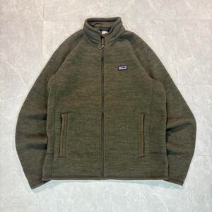 Patagonia green fleece jacket #outdoor #fleece